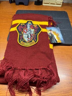 Warner Bros. Gryffindor Maroon and Yellow Scarf